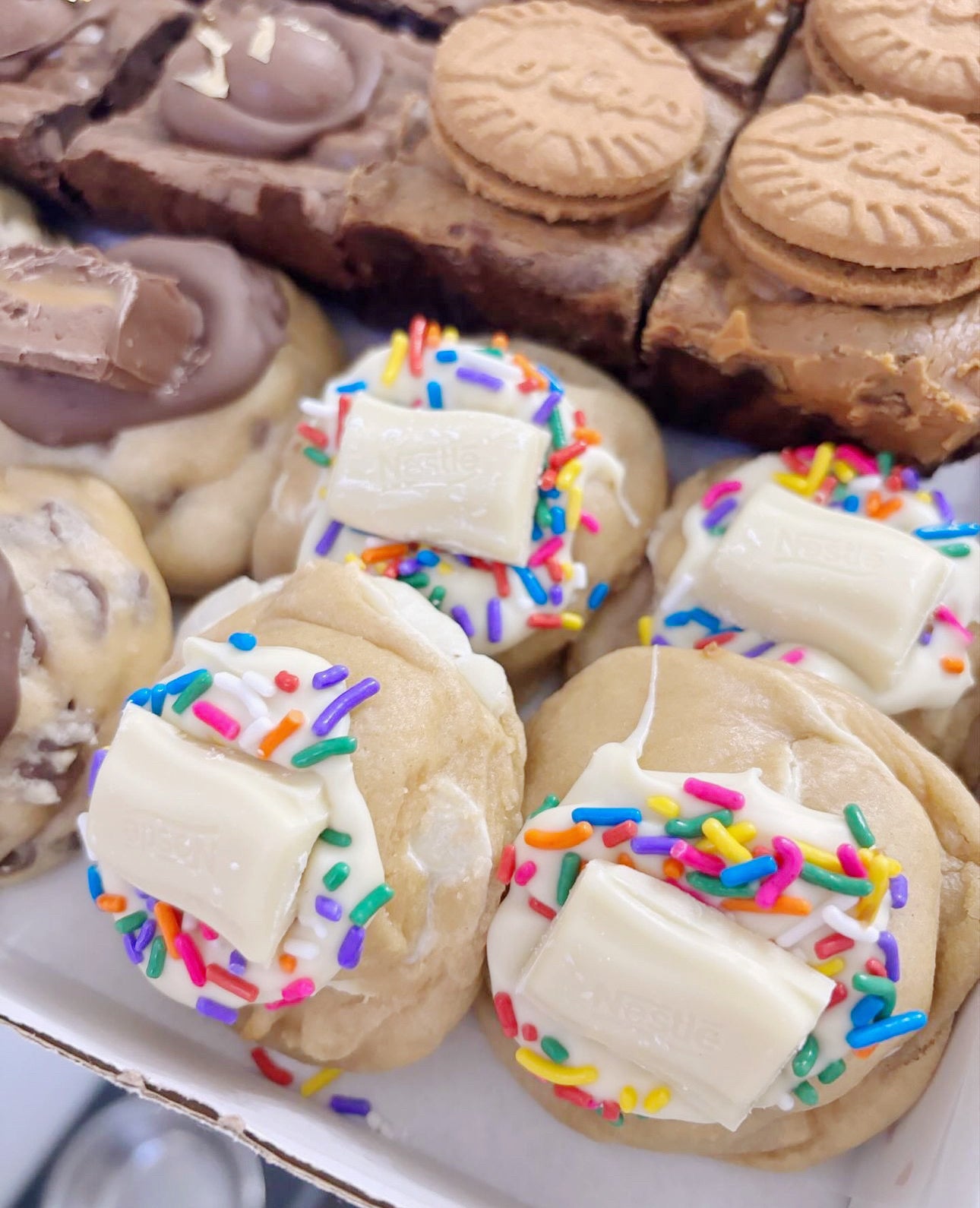 NYC White Chocolate Cookie